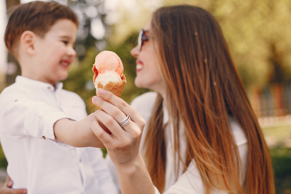 ¿Sabías que comer helado te hace más feliz?