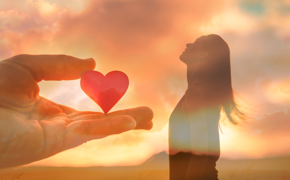 recuerda que el amor propio debe ser sin condicion y sin juicio.